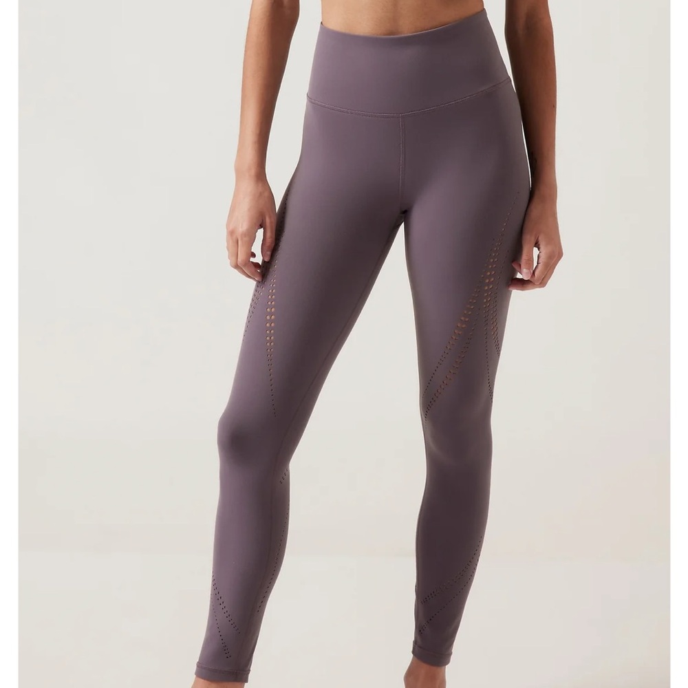 Athleta Elation Lasercut Tight in Violet Dusk! Sz XS Powervita Leggings!